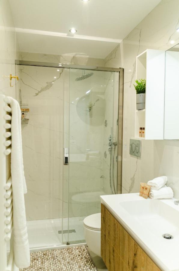 Apulialux Little Jem W Jacuzzi / 180 Steps From Sea Villa Polignano a Mare Eksteriør billede